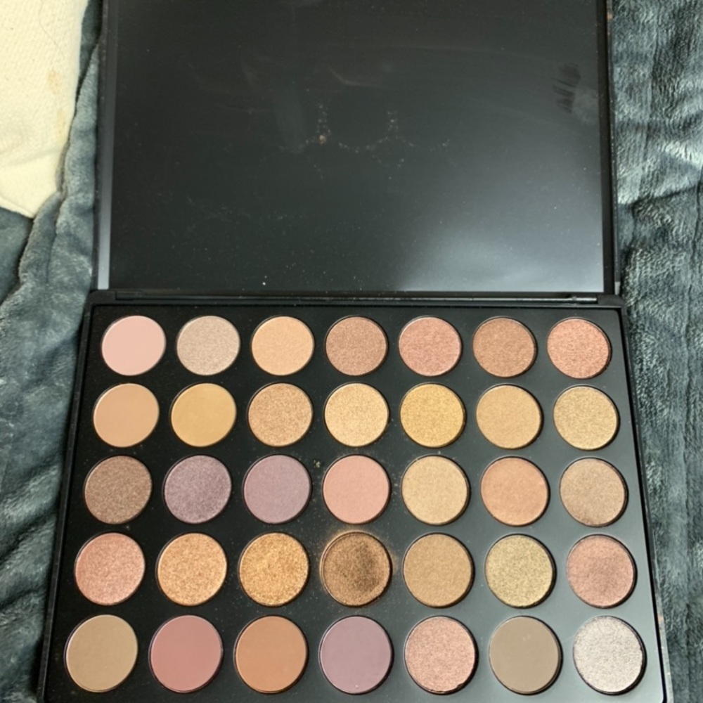 Morphe palette